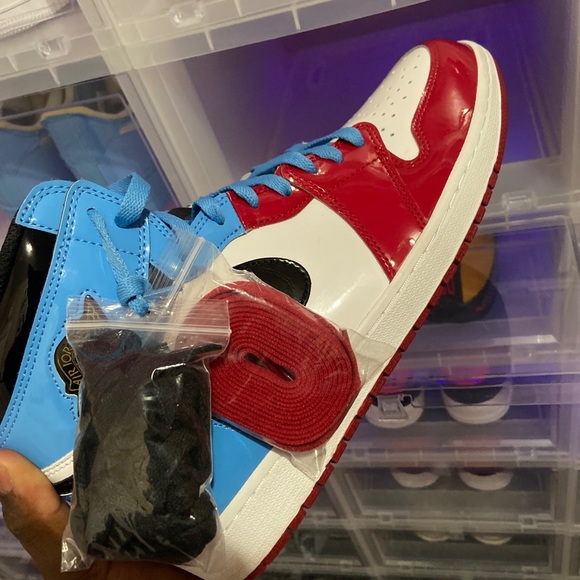 Jordan 1 - Picture 3 of 8